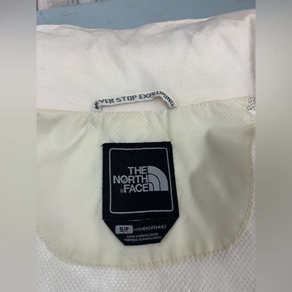 The North Face Women's Jacket Size S in Bone - Picture 5 of 9